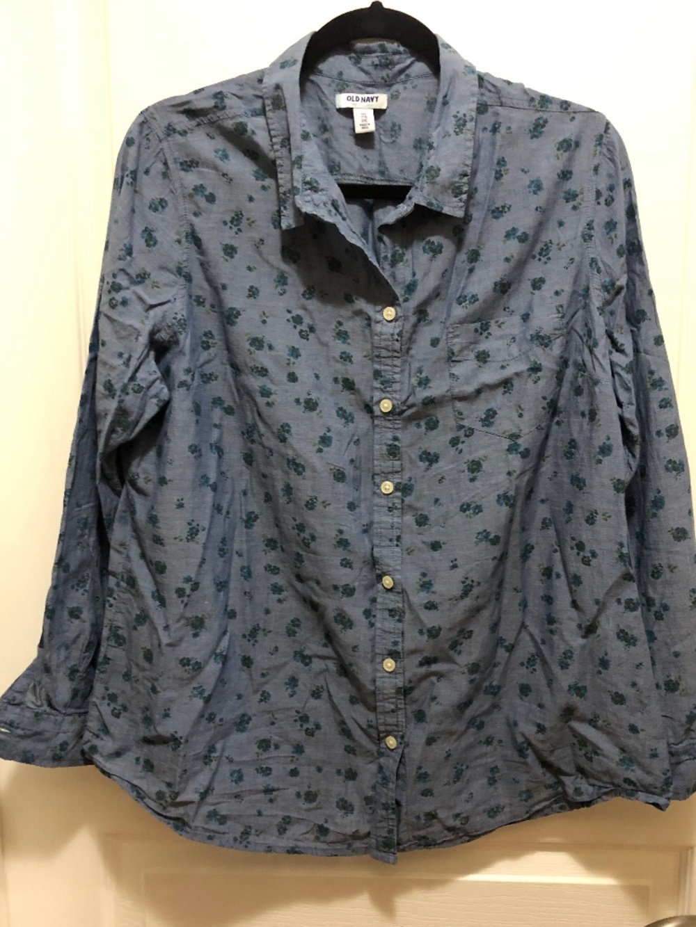 XXL womens chambray blue floral button down shirt cotton long sleeve